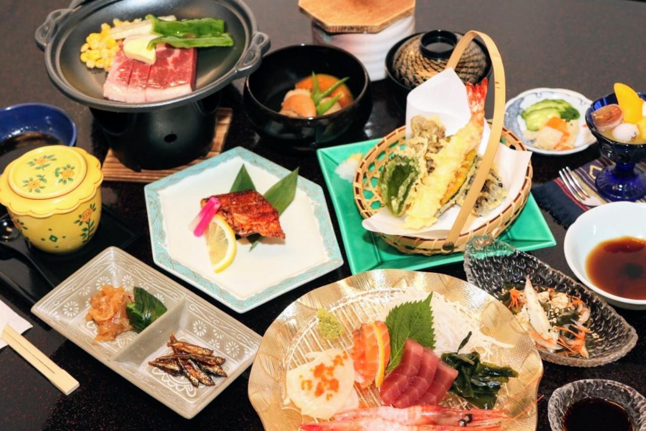 ホテル縁の杜 山中湖 Yamanakako Eksteriør billede